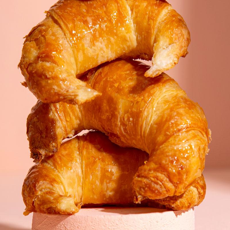 Caja medialunas de manteca 50% x 108 unid